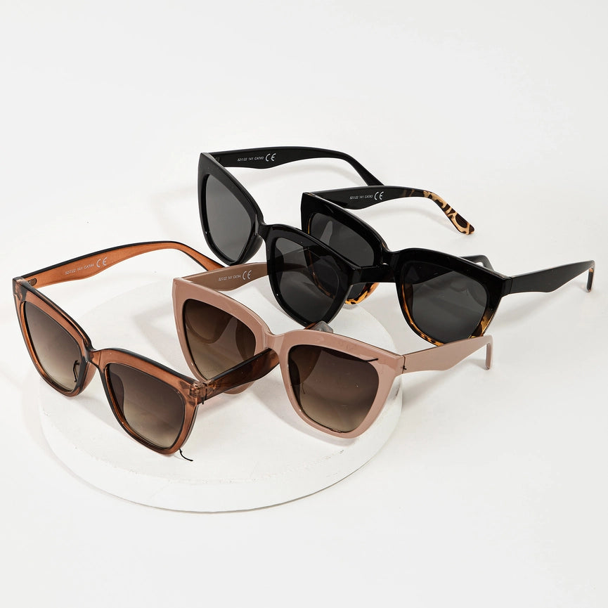The Frenchie Cat Eye